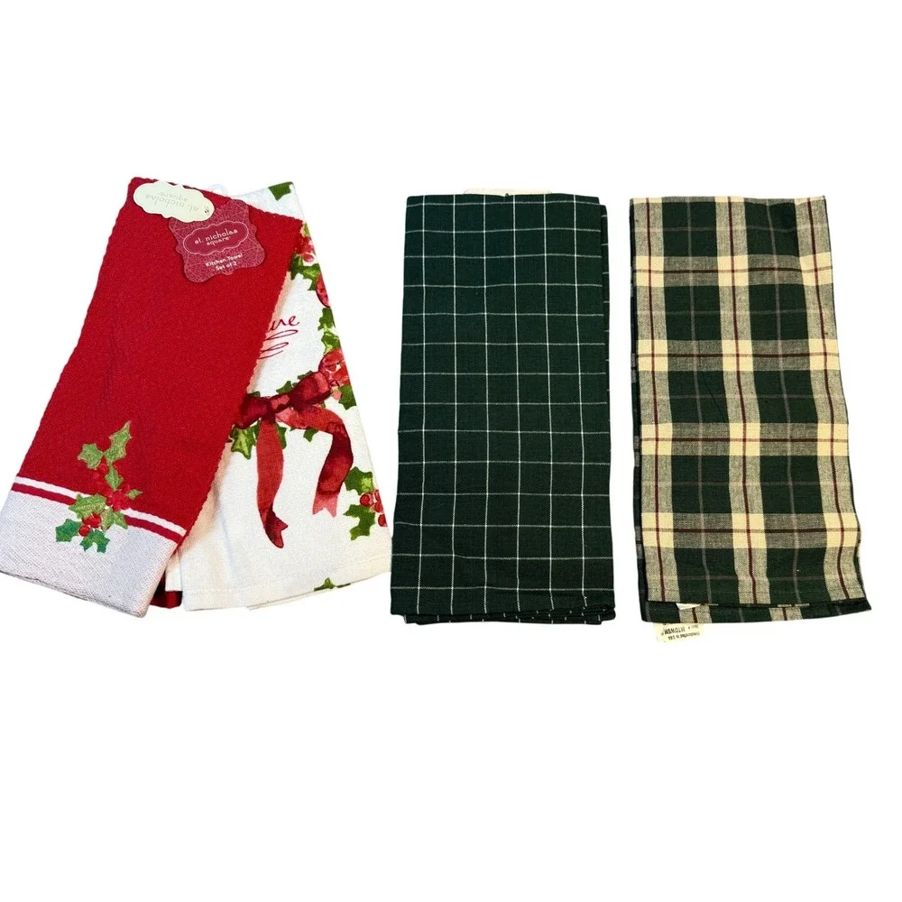 Lot of 4 Christmas Kitchen Dish‎ Towels Holiday Festive Gifting New